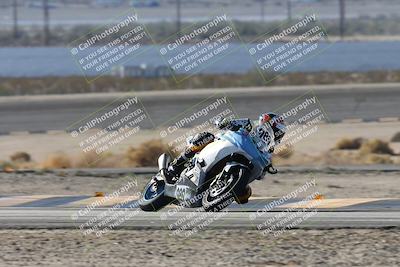 media/Dec-05-2025-CVMA Friday Practice (Fri) [[303bad9a84]]/4-Racer 4-Trackday 1/Session 2 (Turn 14)/